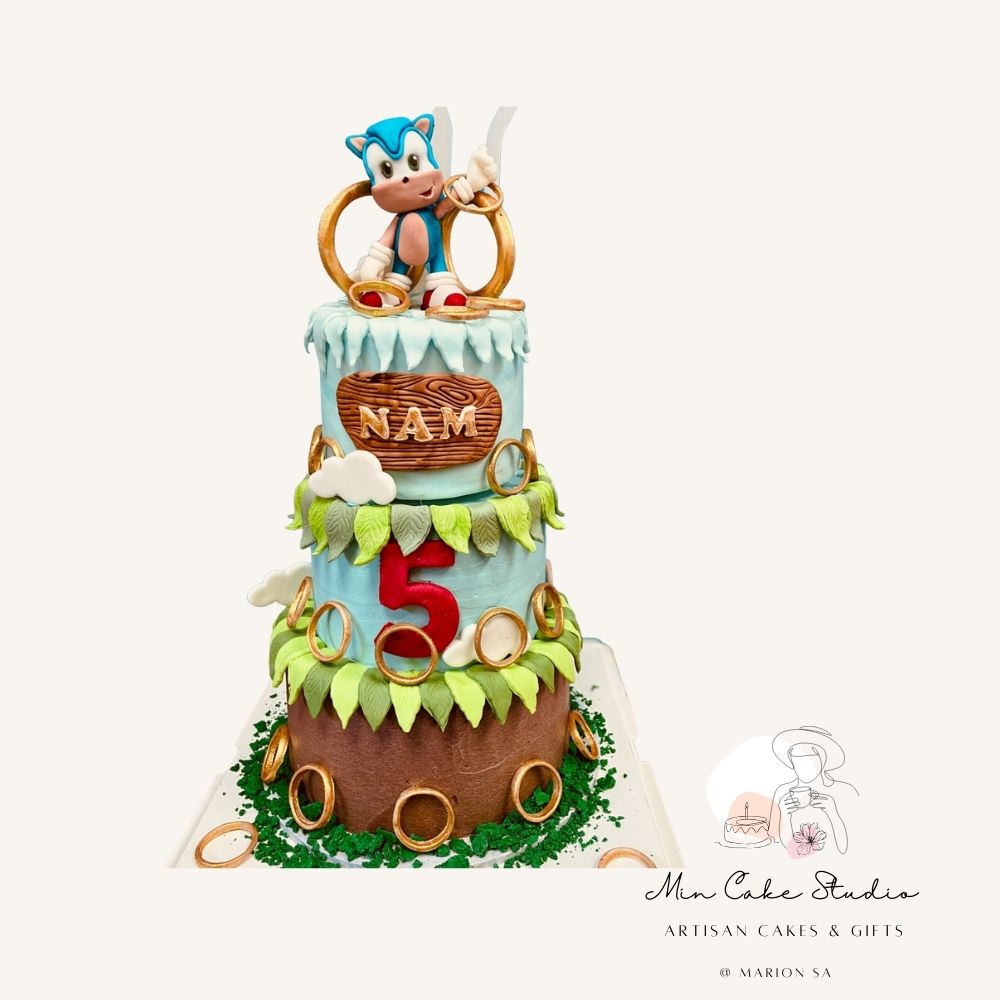 Fondant Characters Cake